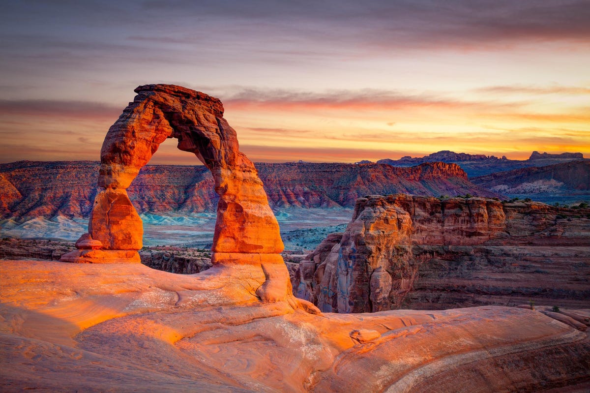 Arches National Park is a stunning destination situated in Utah. With its unique rock formations and natural beauty, it offers an unforgettable experience for travelers seeking adventure and exploration in the state of Utah. by Chasing the Sun Vacations